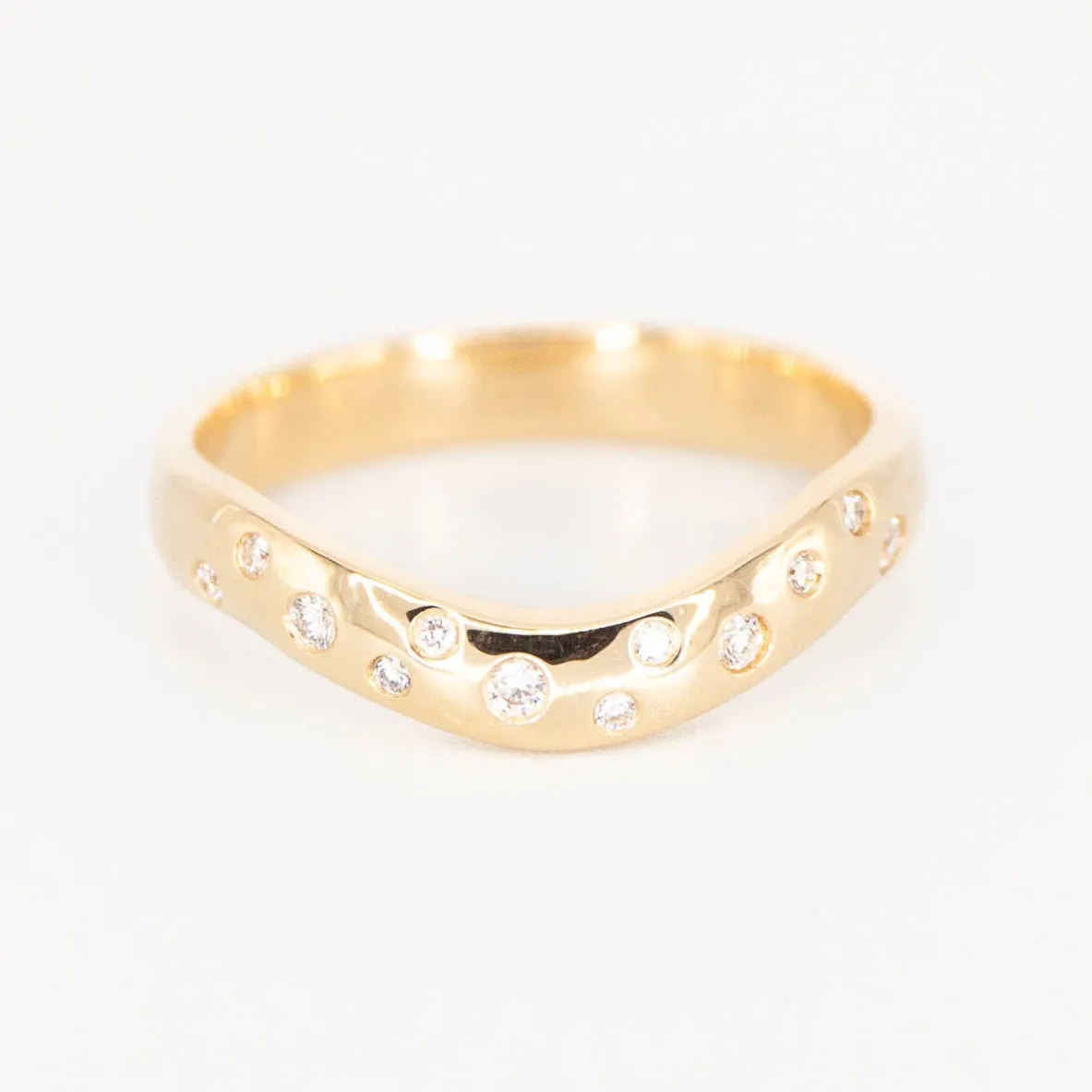 Classic Feature Night Out Lucy Band