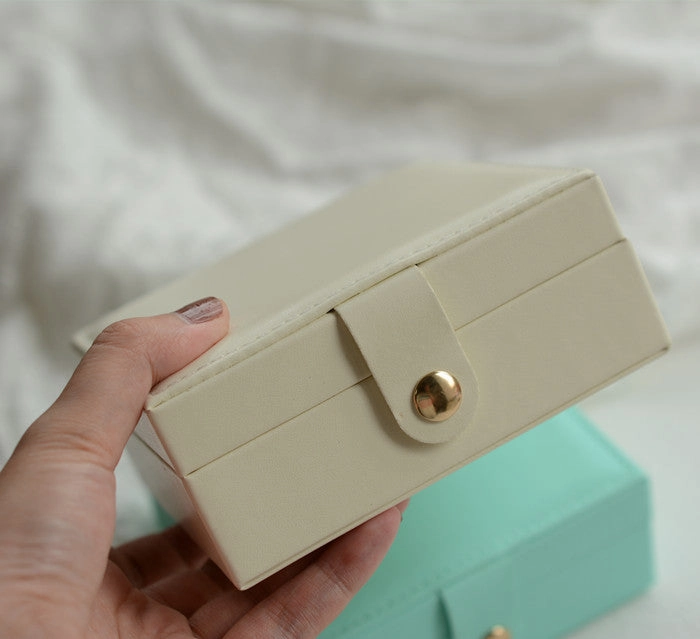 Oblession Jewelry Box Travel Accessories Box in Pearl White / Tiffany Blue Jewelry Organizer Flawless Cut Gentle Radiance