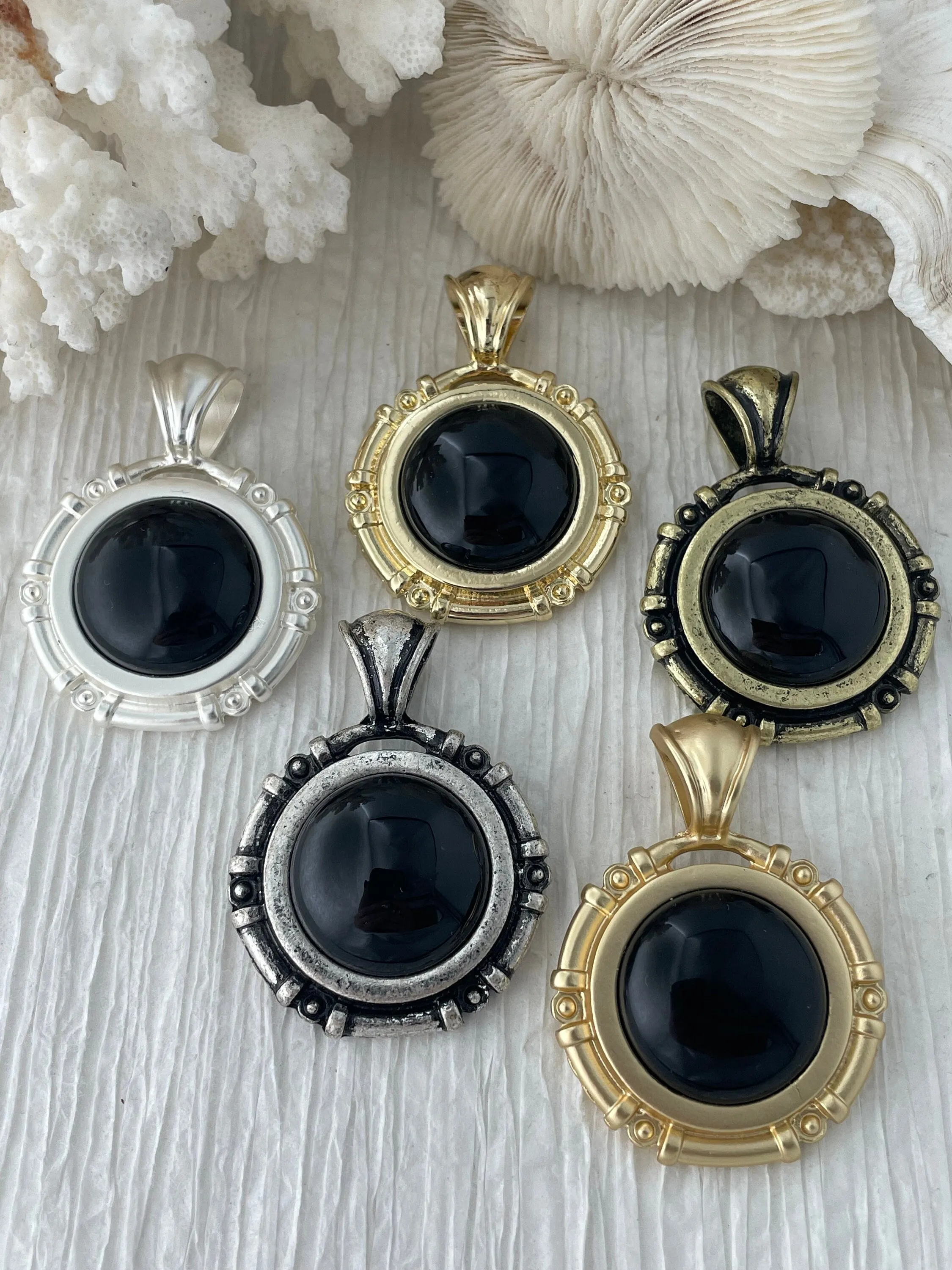 Superb Piece Simple Touch Black Agate Stone Pendant with Bezel, Natural Stone Cabochon, in a variety of patterns,5 bezel colors, Natural Stone Pendant, Fast Ship.