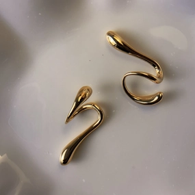 Soft Vibe Silhouette Contemporary Ear Cuff