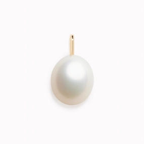 Shimmering Touch Statement Style Pearl Charm 14k Gold