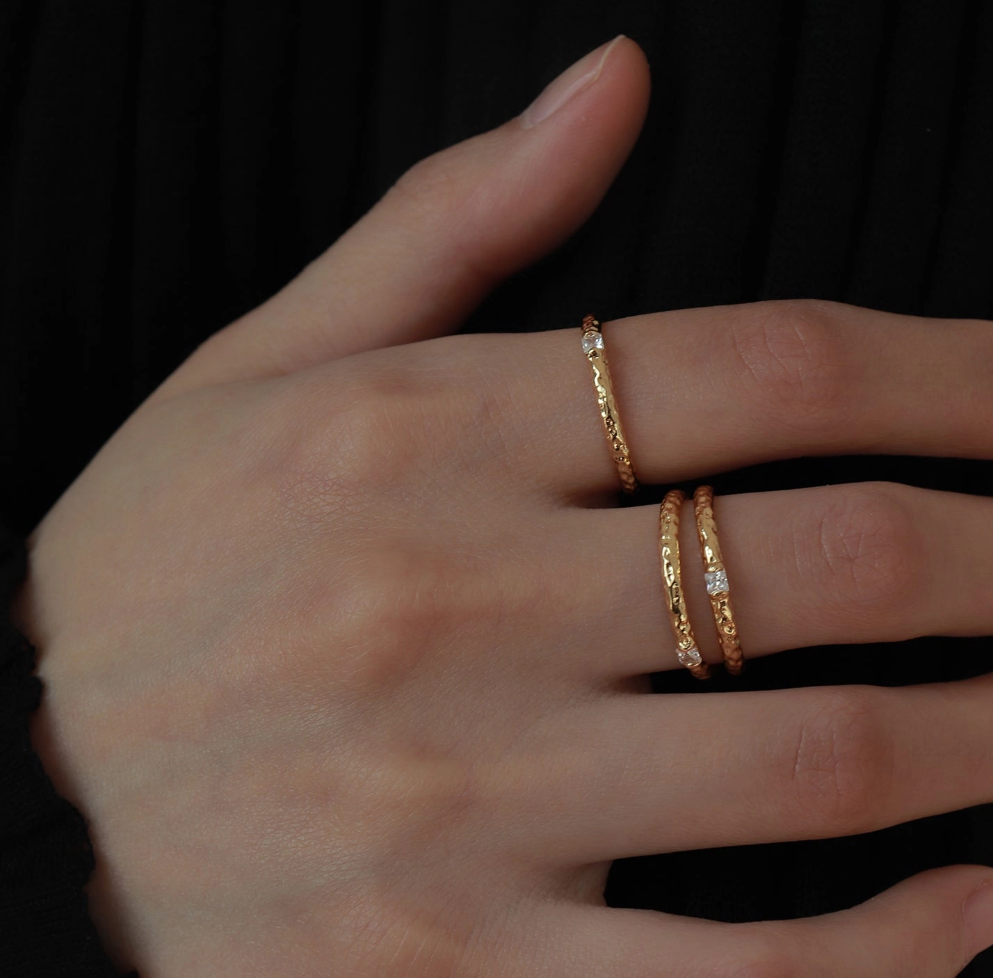 Artisan Made Vogue Design Ultra-thin Hammer CZ Ring 18K Gold Slim Band Ring