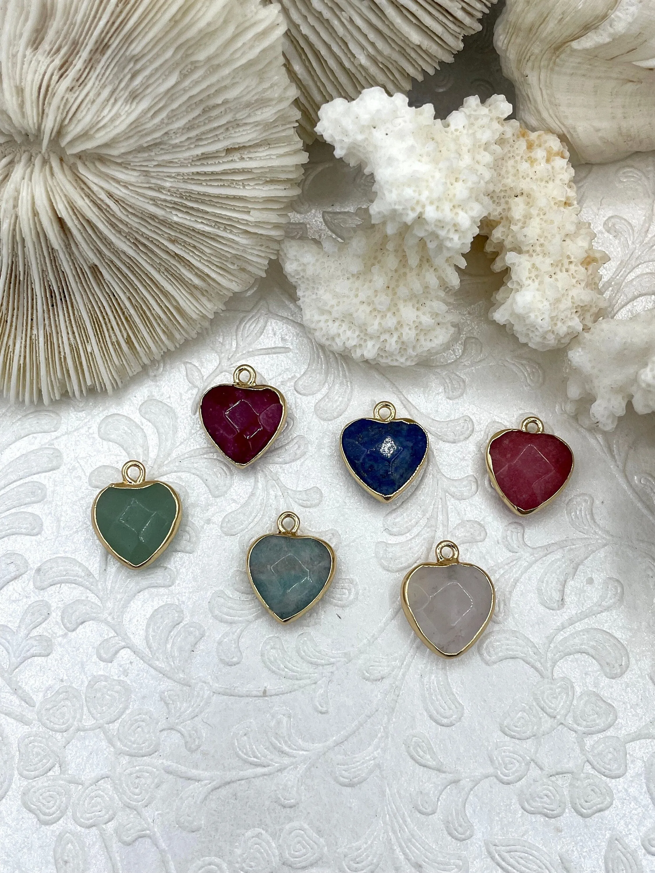 Resilient Jewelry Small Heart Shaped Natural Stone Pendants Gold Soldered, Natural Stone Pendants, will come in a variety of patterns, 6 colors, Fast Ship