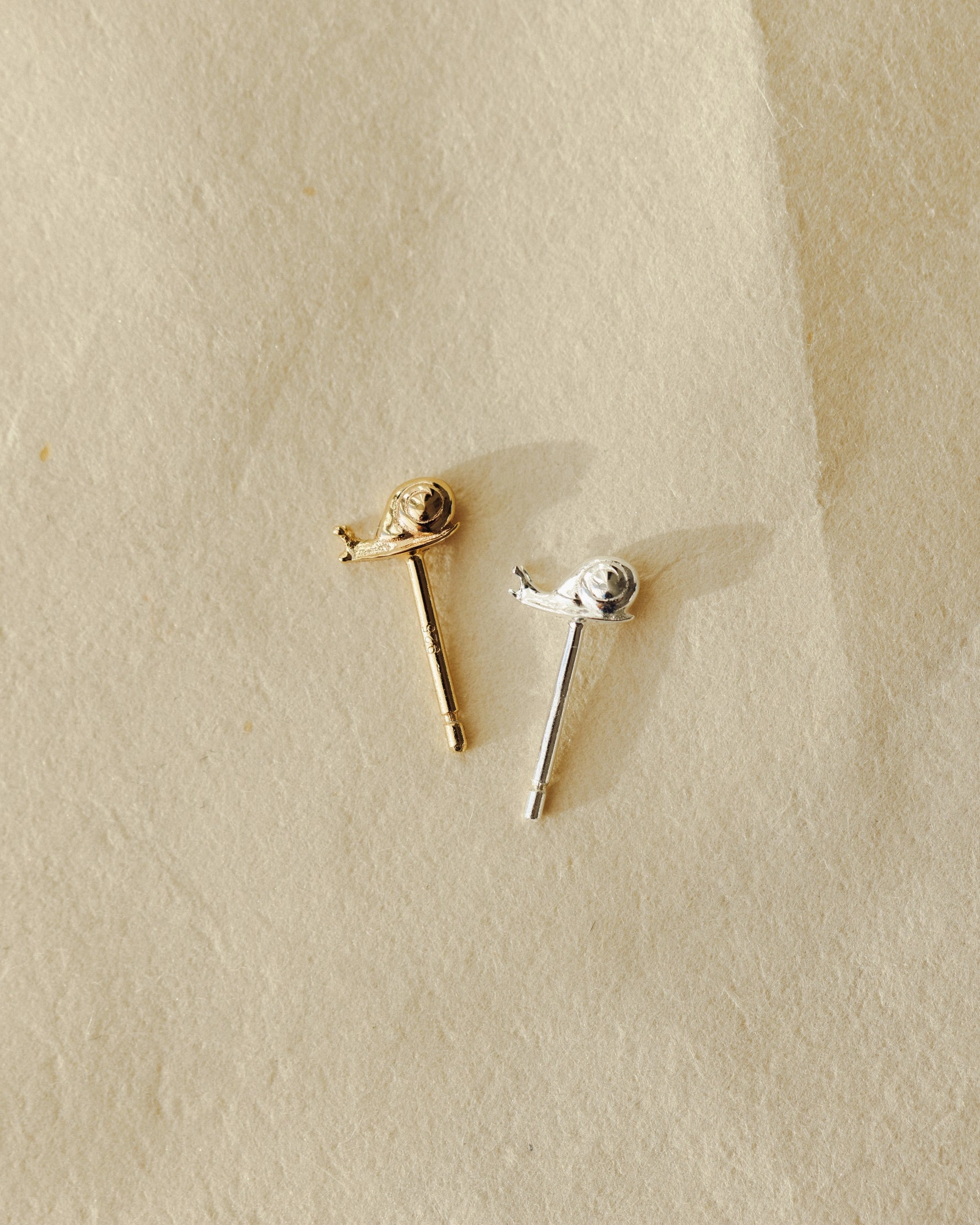 Contemporary Highlight Opulent Craft Snail Studs