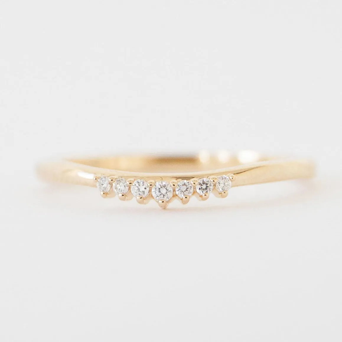 Handcrafted Feel Distinct Edge Thea Band