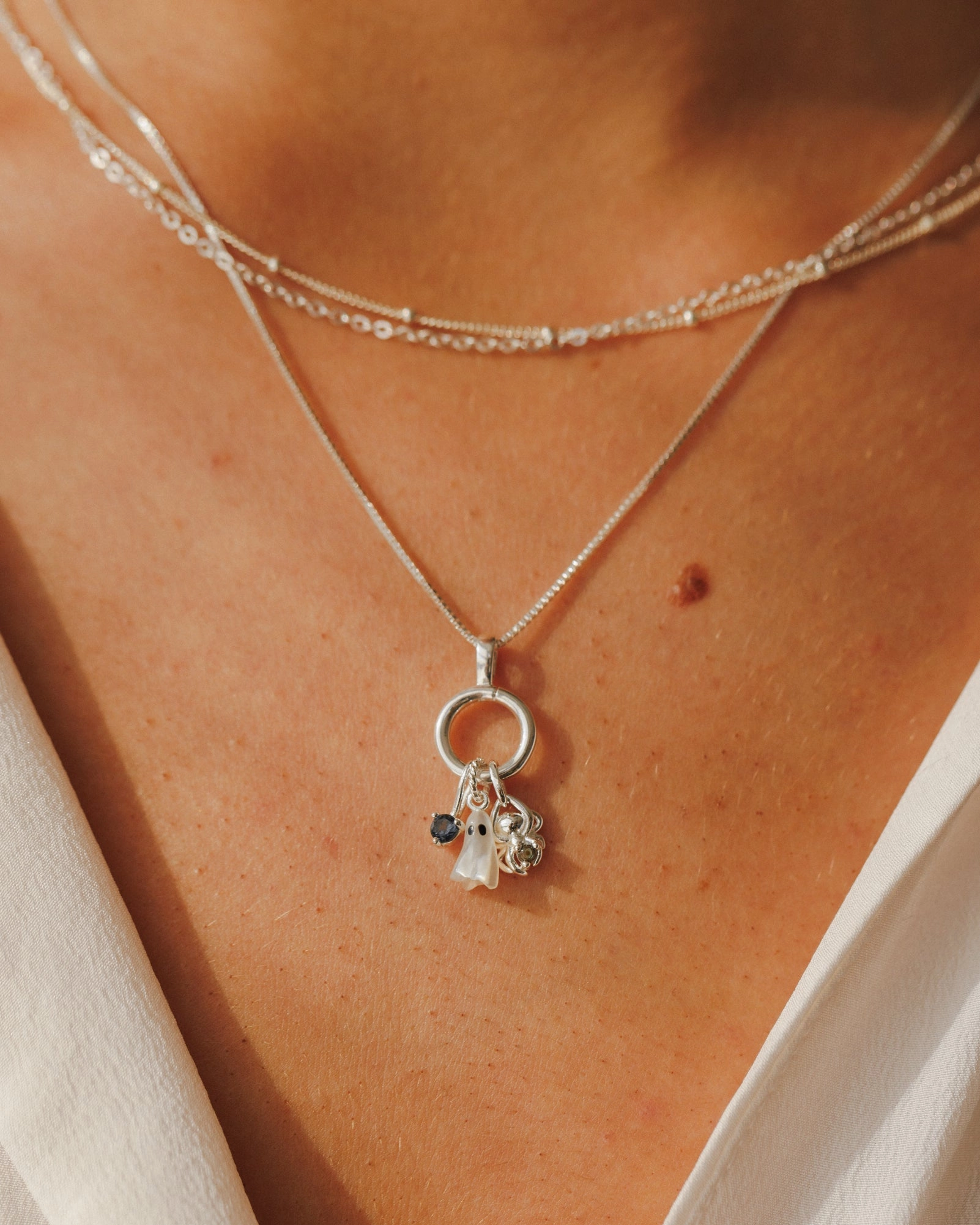 Spider's Treasure Charm Beauty Element Signature Look