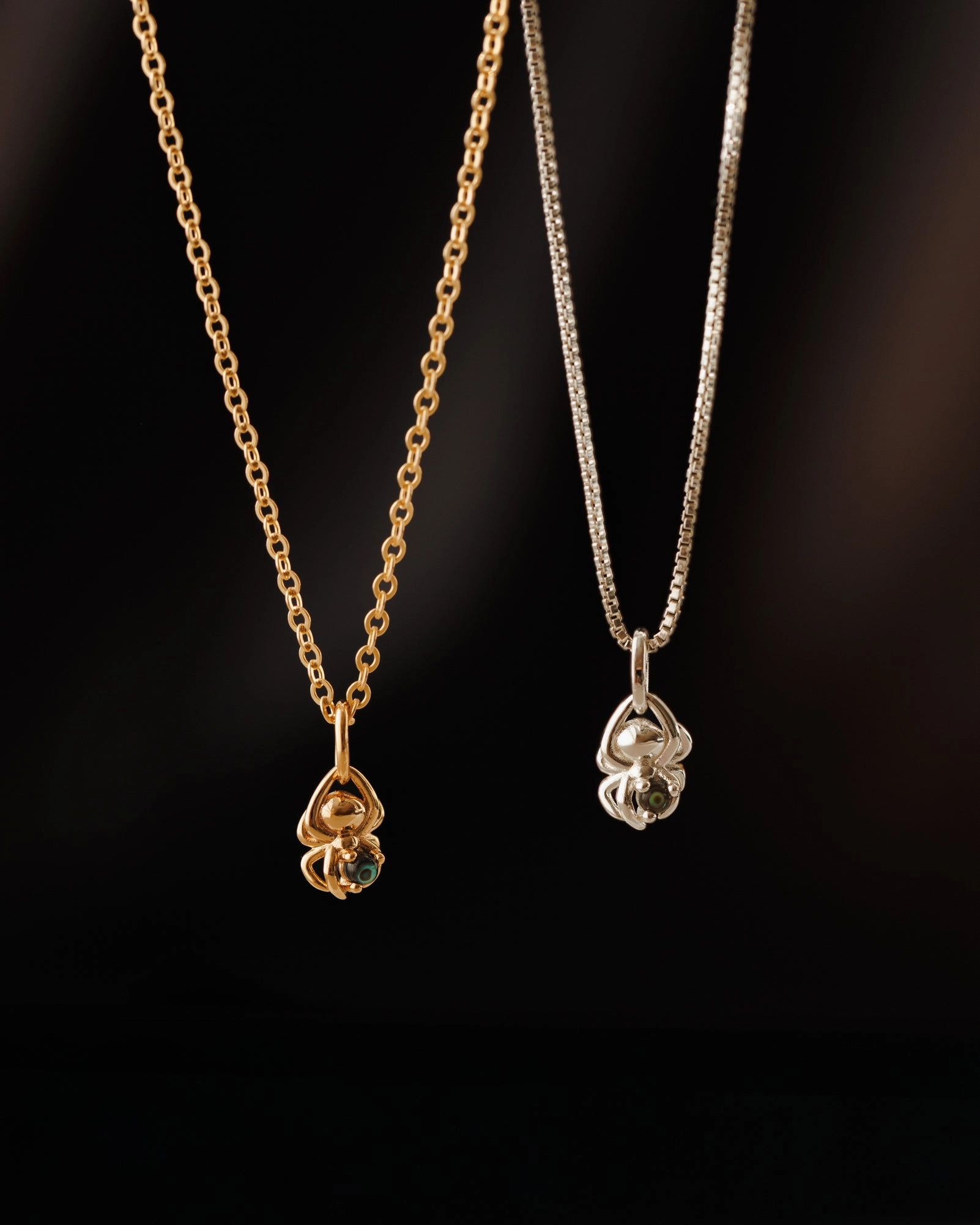 Spider's Treasure Charm Glamour Accessory