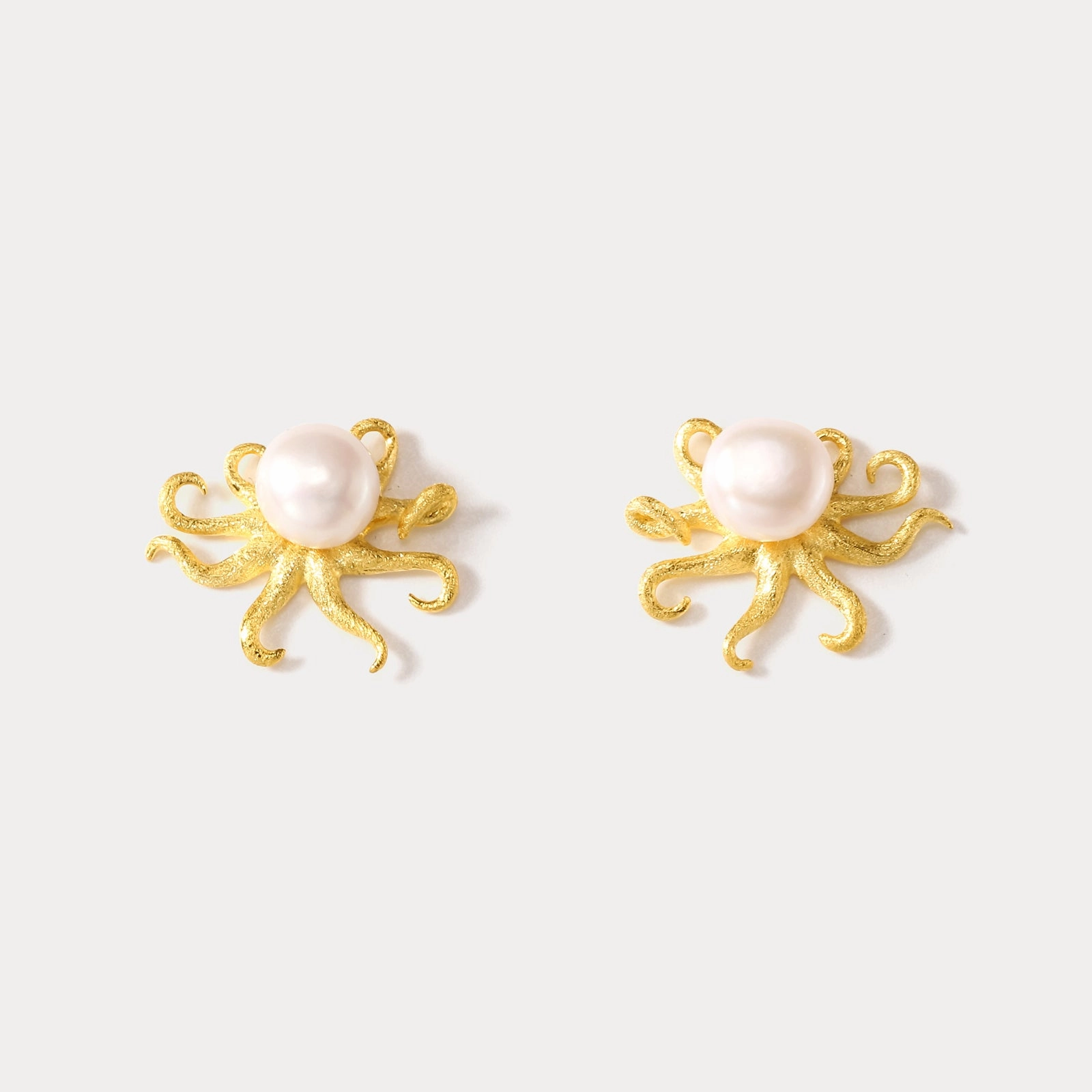 Attractive Appearance Glittering Adornment Octopus Pearl Earrings