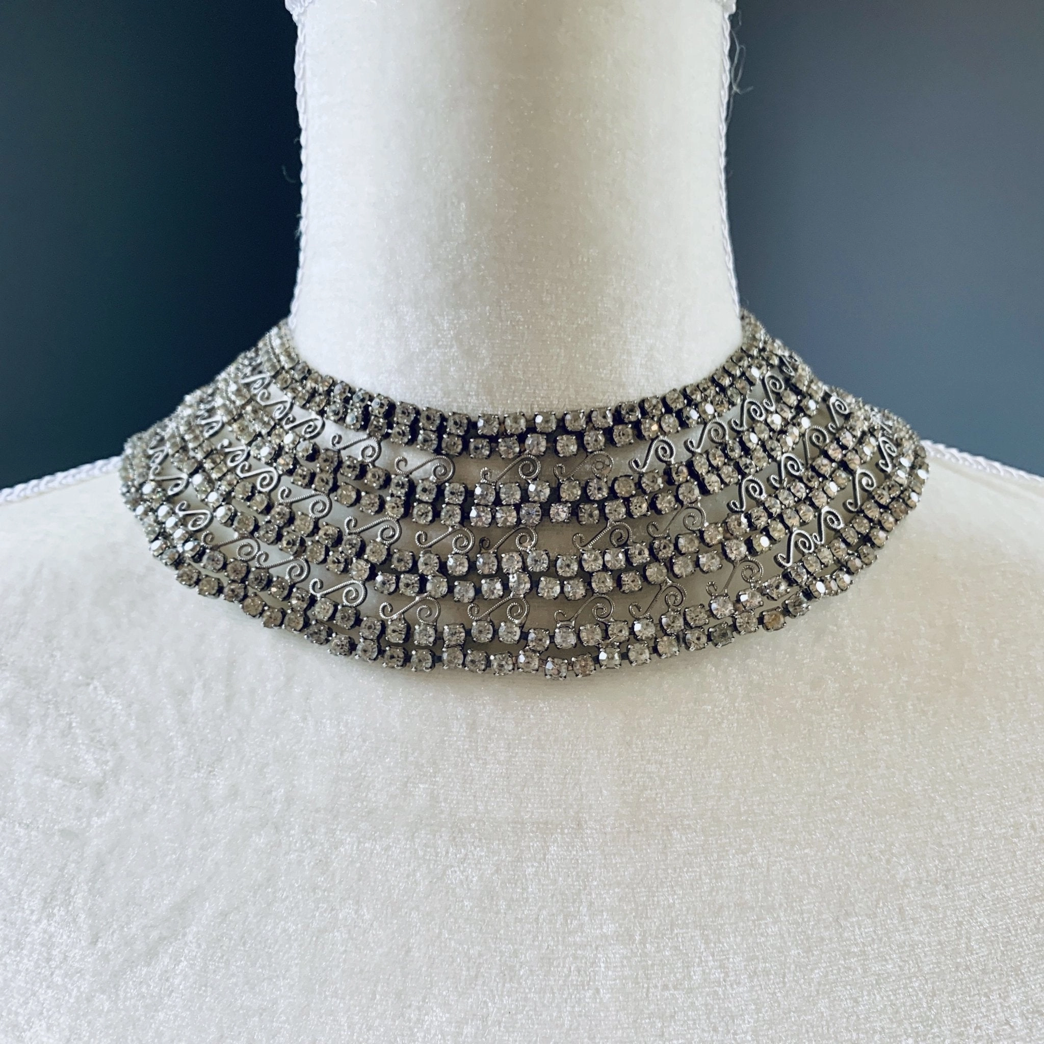 Vintage Rhinestone Collar Choker Necklace with 600 Rhinestones and Lace Filigree. Wedding Jewelry. Subtle Feature Textured Detail