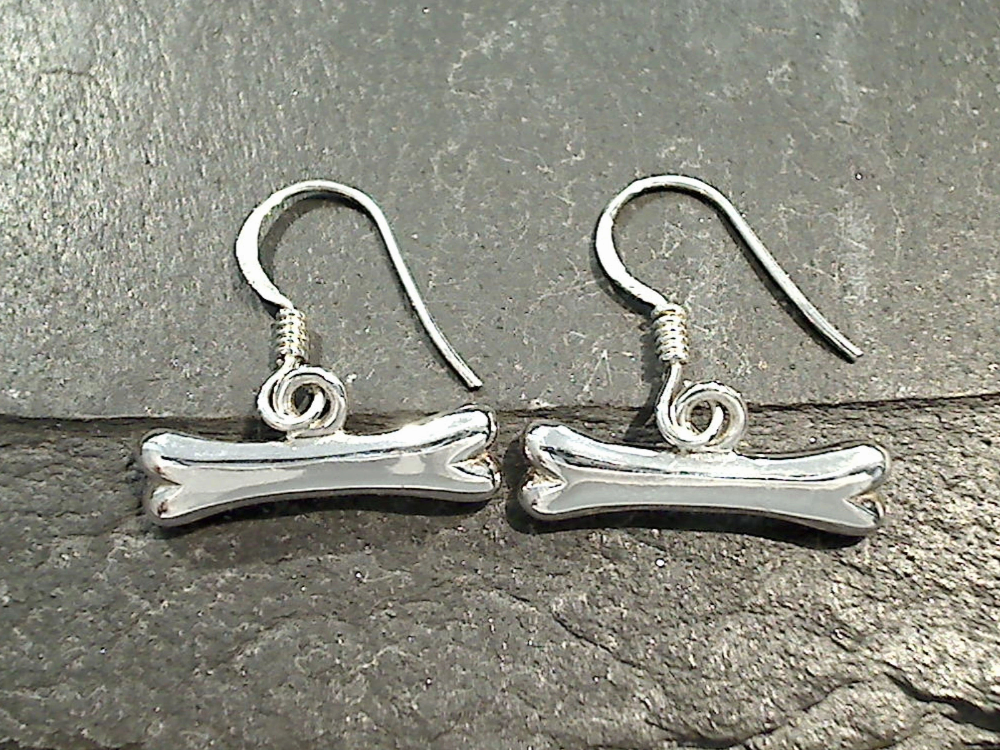Vintage Jewelry Sterling Silver Bone Earrings