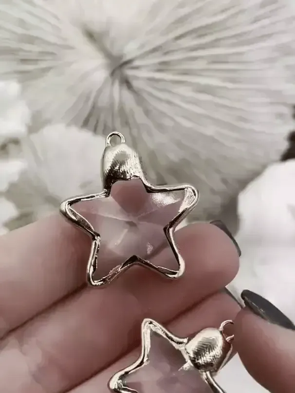 Sweet Touch Date Style Crystal Gold and Gunmetal Soldered Pendants and charms. Star Shape Crystal, 2 finishes and 2 sizes, medium or small. Fast Shipping