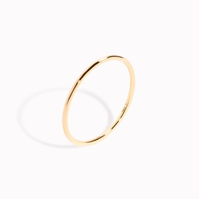 14k Gold Stacking Ring Glistening Accent Shiny Stones