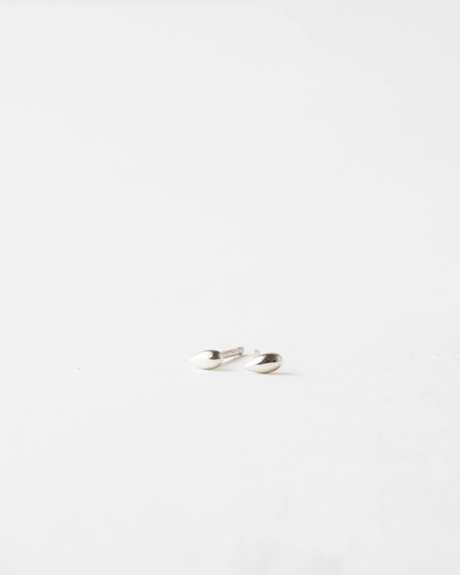 Luxury Shape Teardrop Studs