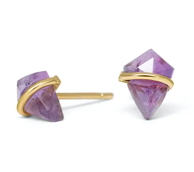 Natural Look Teeny Kite Stone Studs - 18k Gold