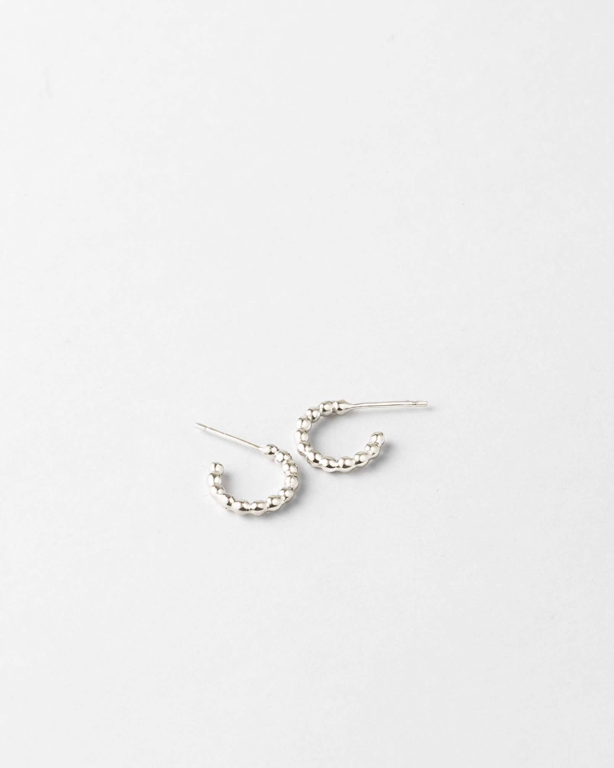 Highlight Moment Weekend Outfit Telkes Huggie Hoops