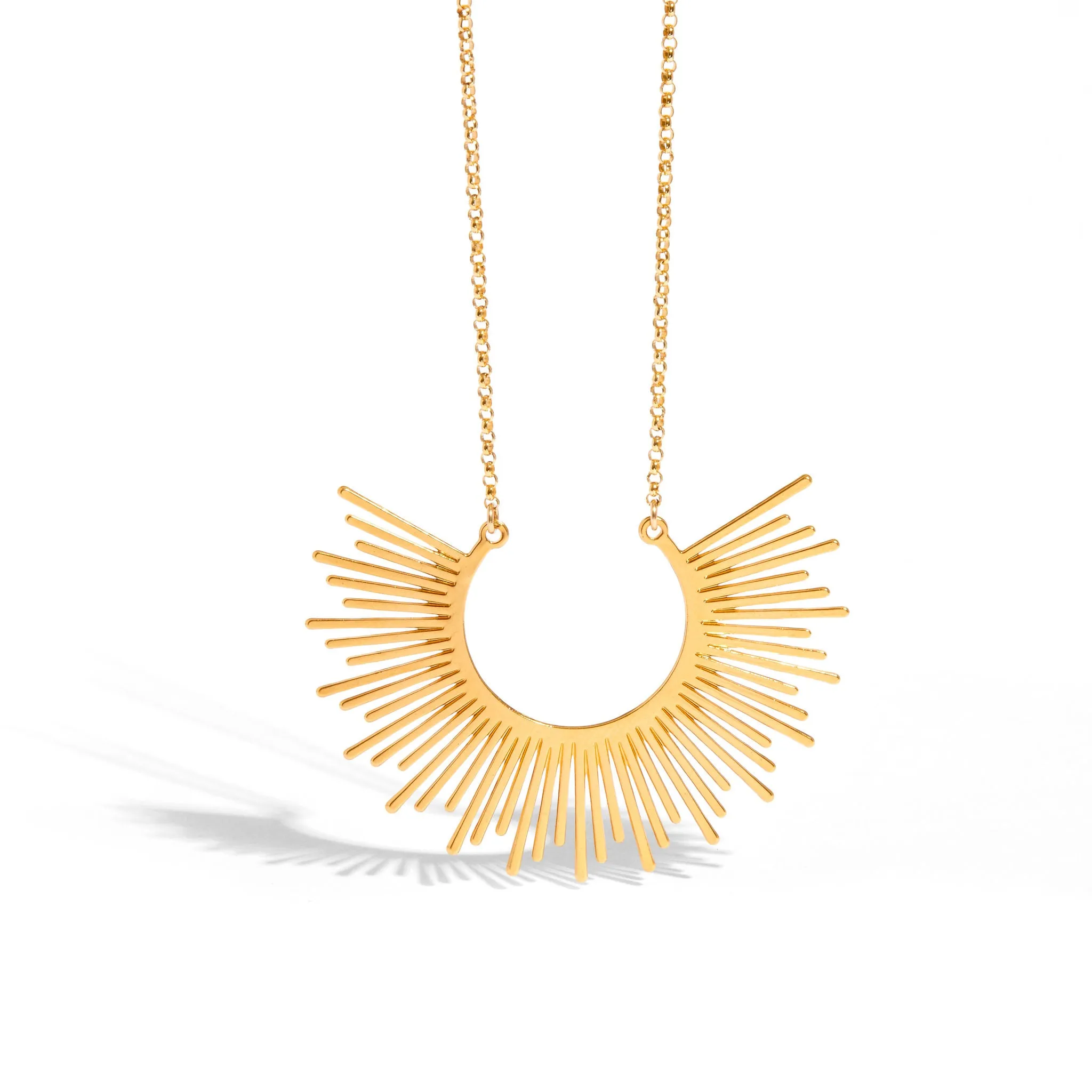 Bridal Look Helios - Sun Pendant Necklace in Gold
