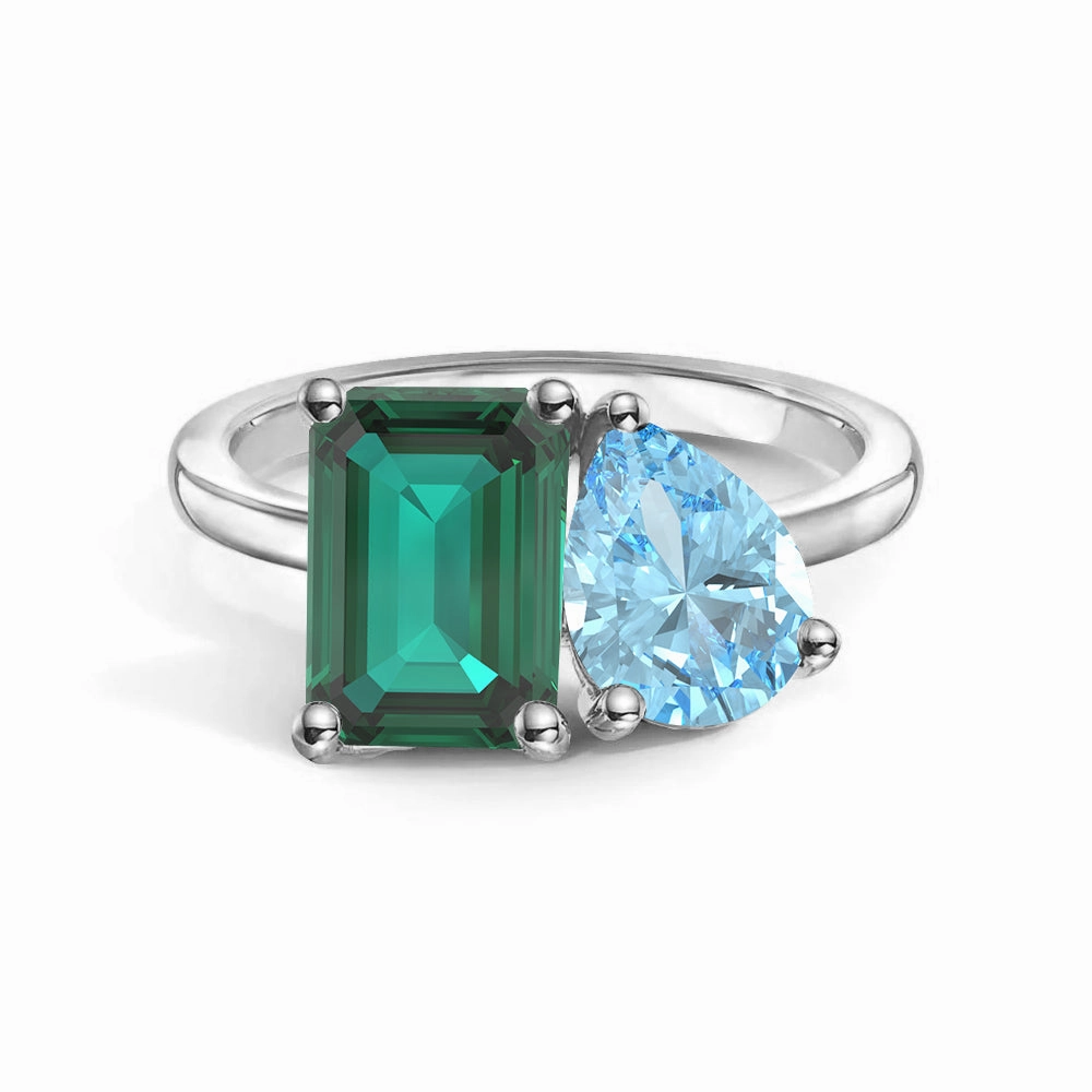 Toi et Moi Personalized Emerald Birthstone Anniversary Ring Sculpted Accent
