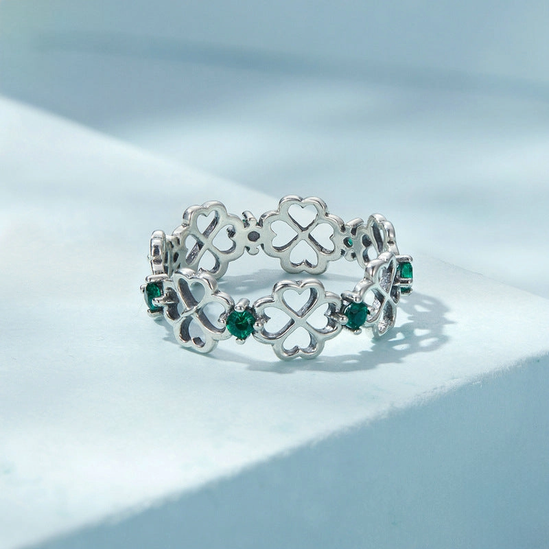 Four Leaf Clover Finger Ring Light Fit Premium Finish