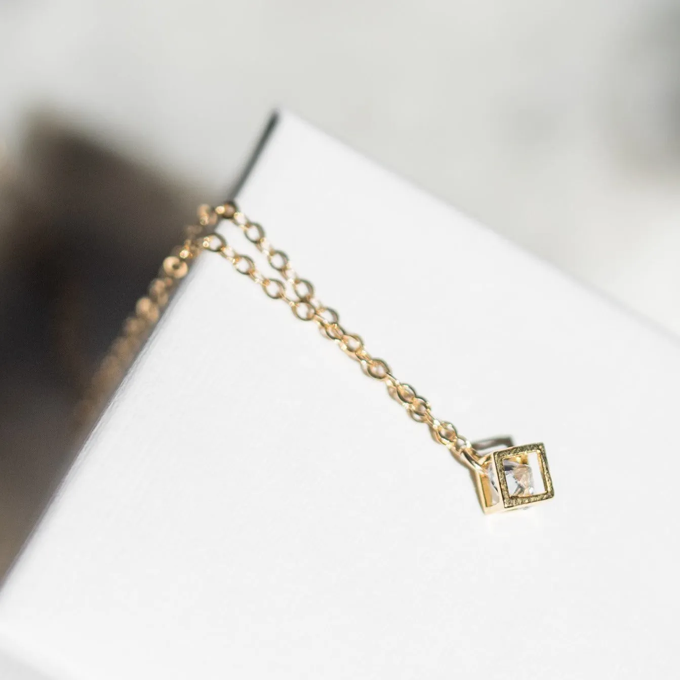 Luxury Adornment Cultural Item Necklace with Cubic Zirconia Charm