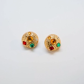 Charming Detail Lustrous Form Vintage Bejeweled Earrings