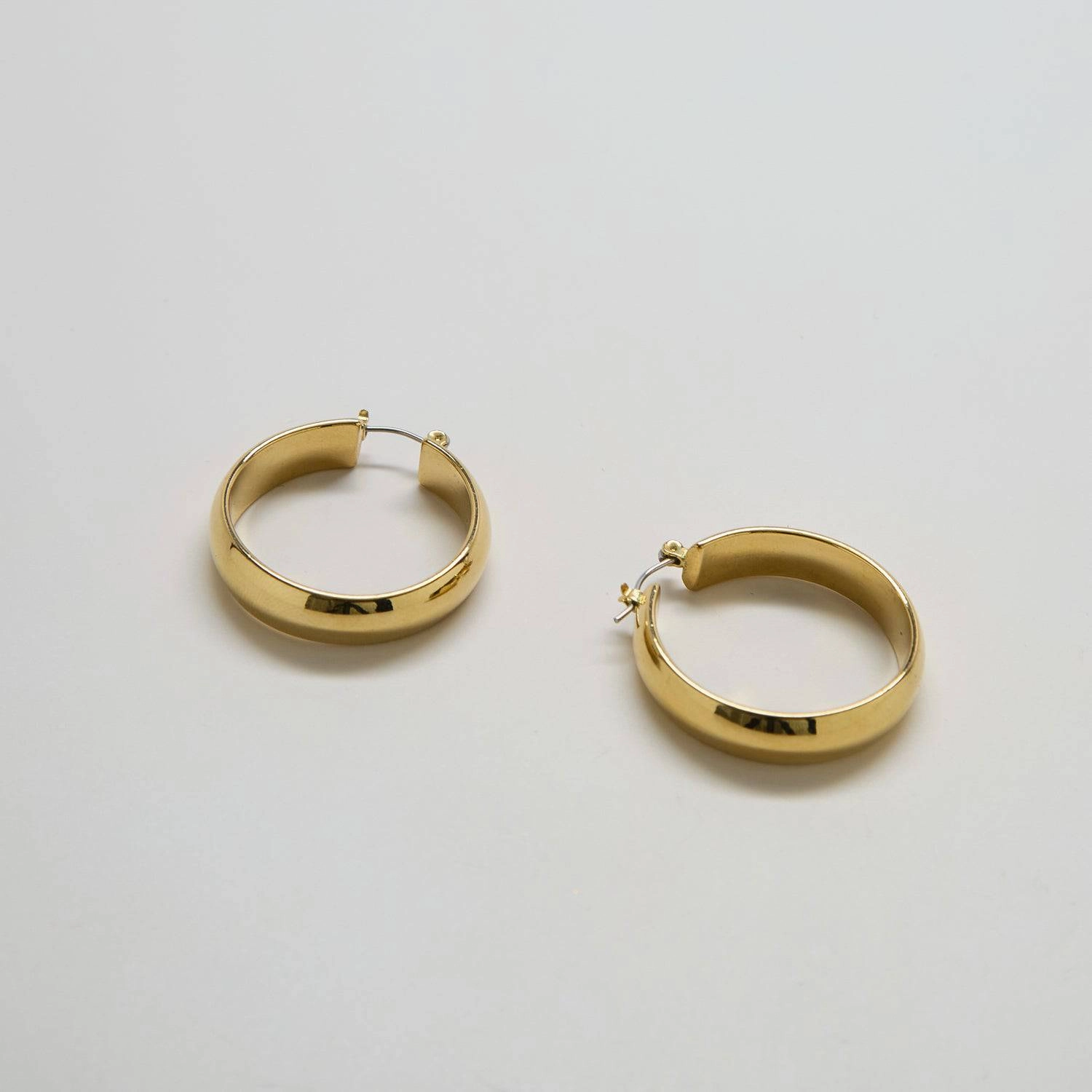 Vintage Classic Gold Hoops Seasonal Gift