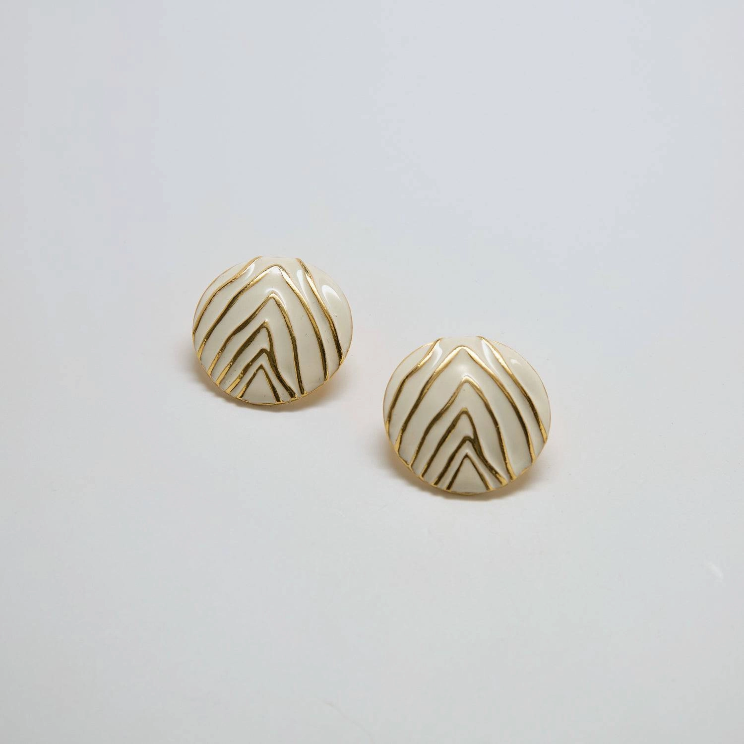 Vivid Finish Sparkle Ready Vintage White and Gold Zebra Print Earrings