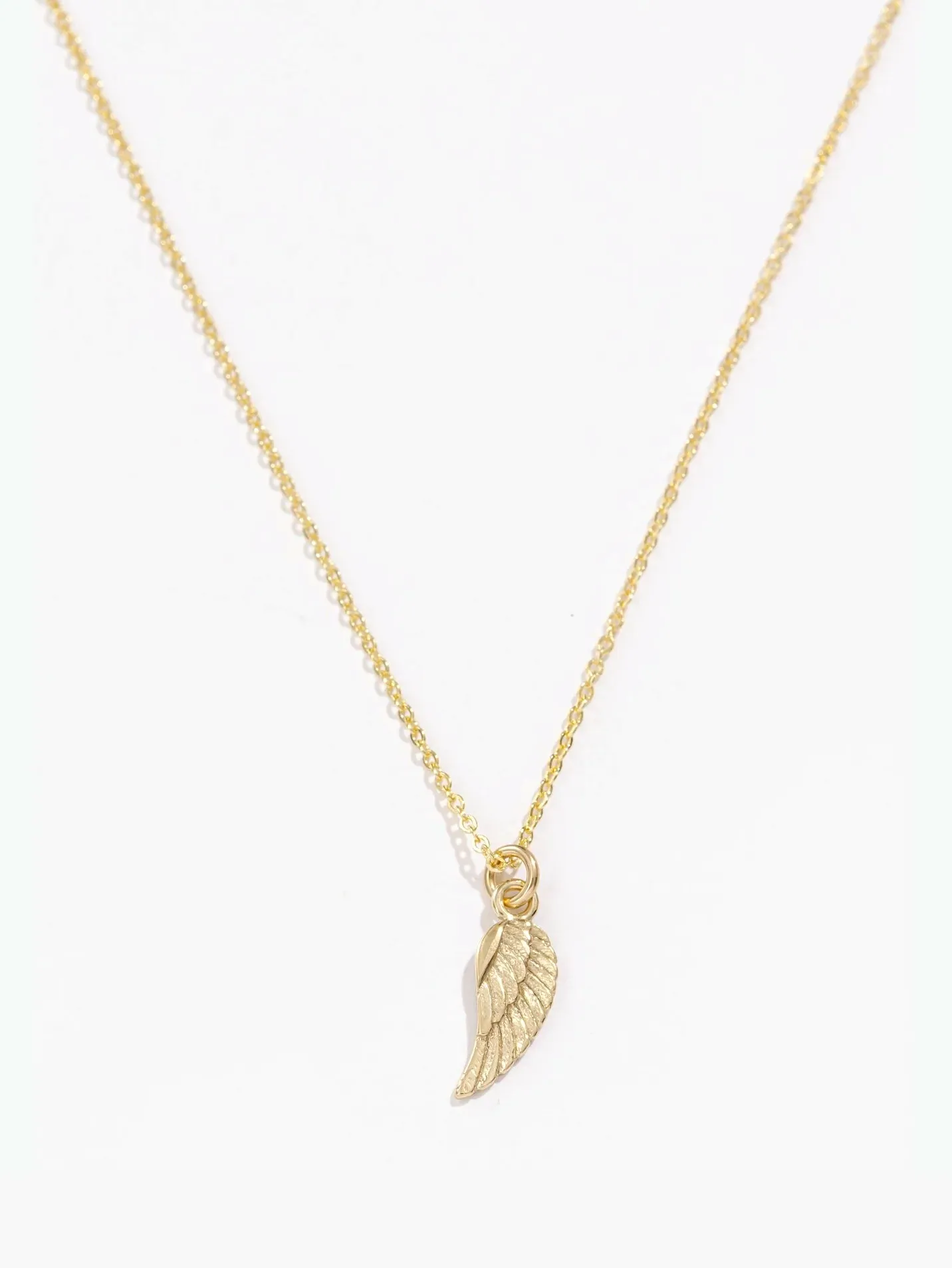 Luxury Gifts Wing Pendant
